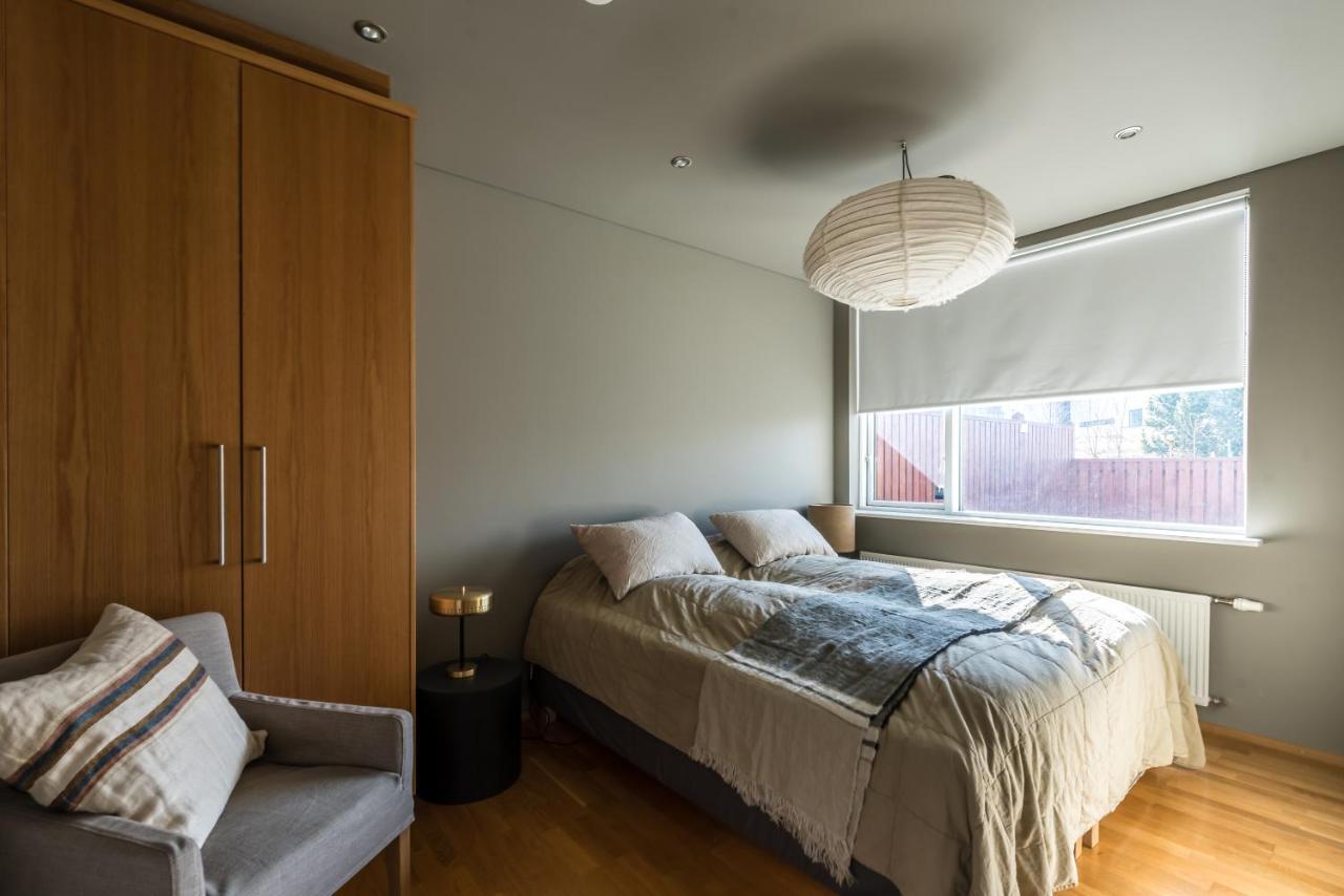 S19 - Akureyri Prime Apart. Apartment Bagian luar foto